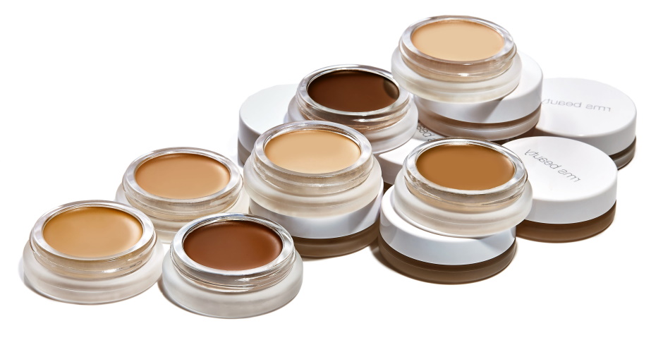 light and dark concealer